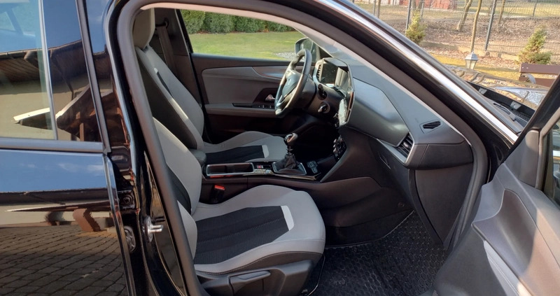 Opel Mokka cena 85500 przebieg: 12000, rok produkcji 2021 z Pabianice małe 466